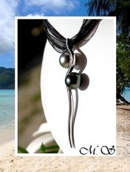 Silver Sea Collection / Collier Tauna Toi & Moi /Pendentif Argent Rhodié 925 (1.84g) 2 Perles Rondes de Tahiti 8.80mm/B Reflets Verts Foncés & Gris Verts Clairs / Cordons Noir (photos contractuelles)