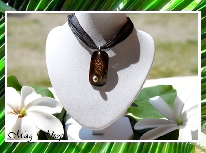 Archipels Collection  Collier Miti Moorea Vagues Nacre H3cm & Perle Keishi de Tahiti MAG.SHOP