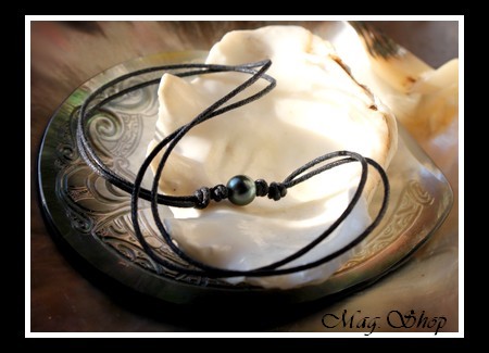 BORA-BORA Collection  Collier Surfeur Perle Ronde de Tahiti  9.5mm-10mm -MAG.SHOP