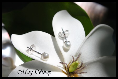 BOUCLES DOREILLES KEISHIS 5MM REFLETS CLAIRS DE TAHITI MAG.SHOP (3)