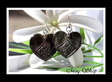 Boucles D`Oreilles Maruata Nacres de Tahiti Modèle 1 MAG.SHOP