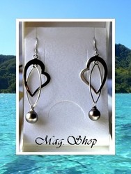 Silver Sea Collection / Boucles d'Oreilles Coeurs Tiffany Nui H:5.5cm Argent Rhodié 925 (2.86g) Perles Drops de Tahiti Tailles: 9.30mm/A Reflets Verts Foncés (photos non contractuelles)