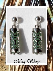 TIKI Collection / Boucles d'Oreilles TIKIS Marquisiens Chance / Argent Rhodié 925 (3.30g) / Adventurine (Photos Contractuelles)