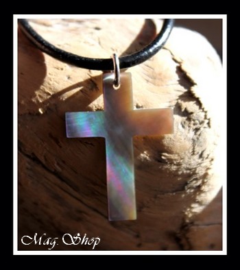 Collier Croix Nacre de Tahiti Reflets Ocres Colorés Taille H3cm MAG.SHOP