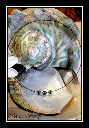 Collier Maeva 3 Perles Baroques de Tahiti MAG.SHOP