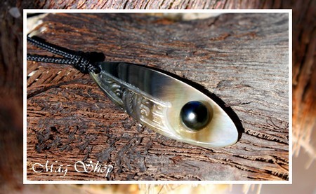 Collier Taravao Planche de Surf  Nacre & Perle de Tahiti MAG.SHOP (2)