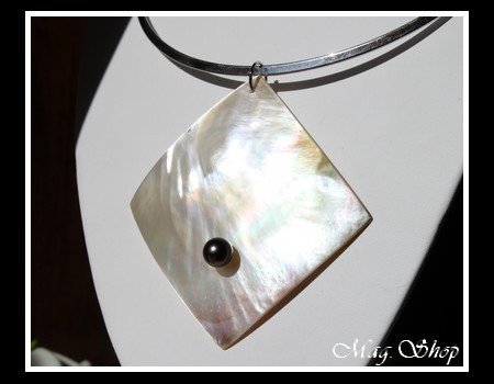 Collier Tetiaora Nacre & Perle de Tahiti MAG.SHOP