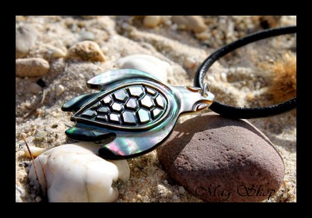 Collier Tortue Nacre de Tahiti MAG.SHOP