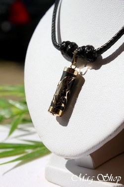 Dauphin Tahitien Collier OR 750 Agate Noire P21N MAG.SHOP