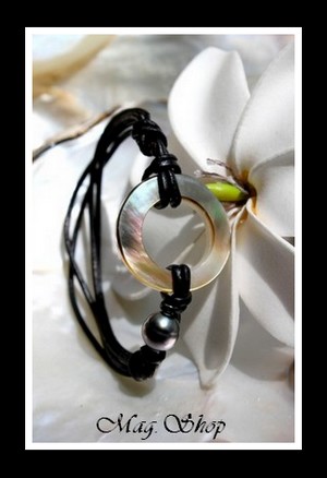 Eeva Bracelet Nacre 2.5cm & Perle de Tahiti MAG.SHOP