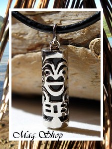 TIKI Collection / Collier TIKI Marquisien / Pendentif Argent Rhodié 925 (5.30g) & ONYX Véritable H:3.3cm / Cuir Noir (photos contractuelles)