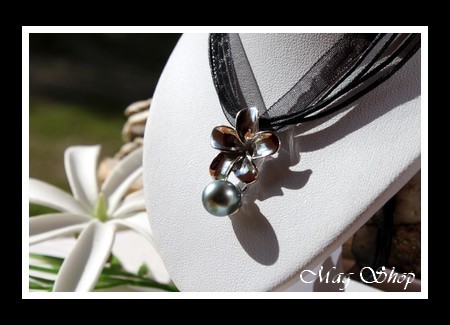 Fleur de Frangipanier Collier Perle de Tahiti MAG.SHOP