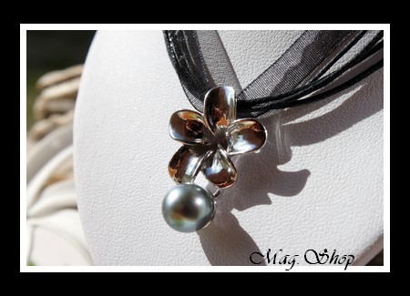 Fleur de Frangipanier Collier Perle de Tahiti MAG.SHOP