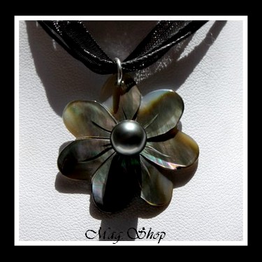 Fleur de Tiaré Collier Miti Nacre 3.5cm & Perle de Tahiti