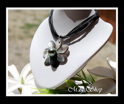 Fleur de Tiaré Collier des îles Nacre & Perle de Tahiti MAG.SHOP