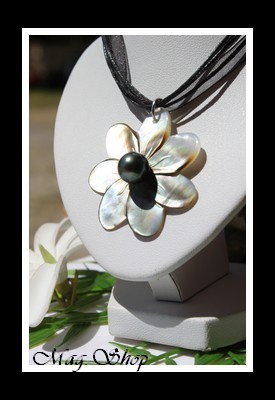 Fleur de Tiaré Mareva Collier Nacre & Perle de Tahiti Modèle 4 MAG.SHOP