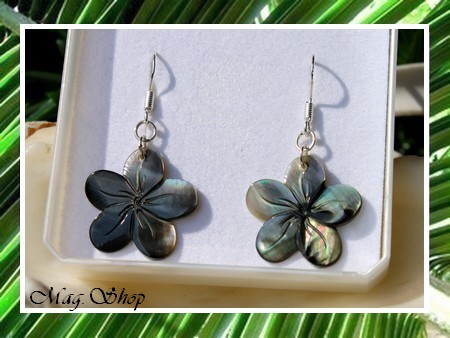 Fleurs Collection  Boucles d`Oreilles Tavana Fleurs Hibiscus Petit modèle Nacre de Tahiti 2cm  Argent 925 (0.26g) MAG.SHOP