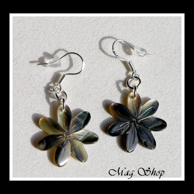 Fleurs Collection  Boucles d`Oreilles Tavana Fleurs de Tiaré 2cm Nacre de Tahiti Reflets FoncésOcres  Argent 925 MAG.SHOP