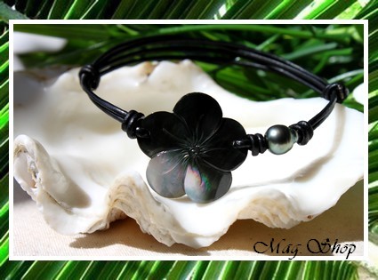 Fleurs Collection -Bracelet Lagon Hibiscus Nacre 3cm & Perle de Tahiti MAG.SHOP