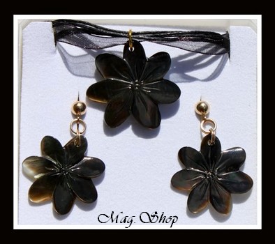 Fleurs de Tiaré Parure Tekava Collier & Boucles D`Oreilles MAG.SHOP