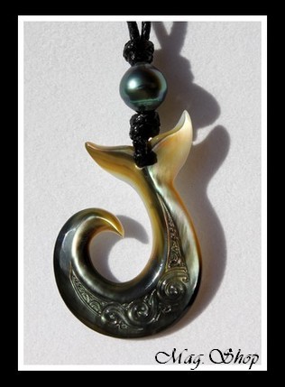 Hameçon Queue de Baleine Collier Nacre & Perle de Tahiti Modèle 1 MAG.SHOP