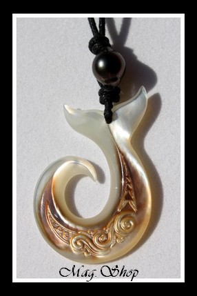 Hameçon Queue de Baleine Vagues Collier Nacre & Perle de Tahiti Modèle 2 MAG.SHOP