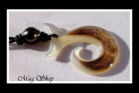 Hameçon Queue de Baleine Vagues Collier Nacre & Perle de Tahiti Modèle 2 MAG.SHOP