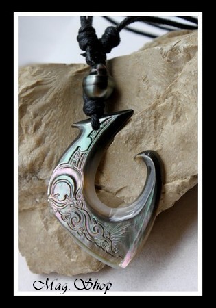 Hameçon Teano Tiki Collier Nacre & Perle de Tahiti MAG.SHOP