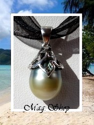 Silver Sea Collection / Collier Hani / Pendentif H:2.3cm Argent Rhodié 925 (1.35g) & Perle Semi-Baroque de Tahiti 10.50mm/C+ Gris/Champagnes / Cordons Couleur Noir (photos contractuelles)