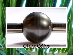 Collier Hao / Perle Drop de Tahiti 12mm/D Gris / Taille 45cm Cuir Noir / Inox (photos noncontractuelles)