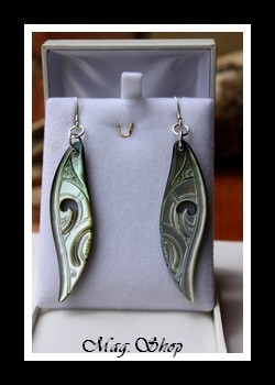 Hihiuras Boucles D`Oreilles Nacres de Tahiti Modèle 2 MAG.SHOP
