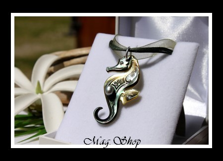 Hippocampe Collier Nacre & Perle Keishi de Tahiti Modèle 14 MAG.SHOP