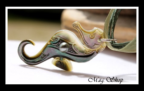 Hippocampe Collier Nacre & Perle Keishi de Tahiti Modèle 15 MAG.SHOP