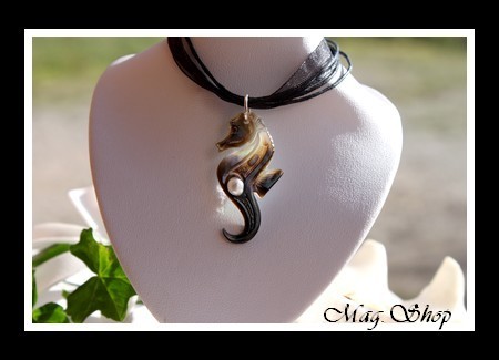 Hippocampe Collier Nacre & Perle Keishi de Tahiti Modèle 9 MAG.SHOP