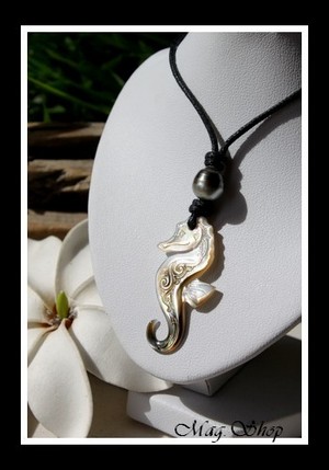 Hippocampe Vagues Collier Nacre & Perle de Tahiti MAG.SHOP