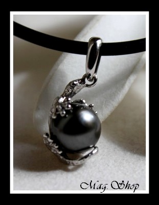 Hitia`a Margouillat Argent Rhodié 925 Collier Perle Cerclée de Tahiti Gris Foncés MAG.SHOP