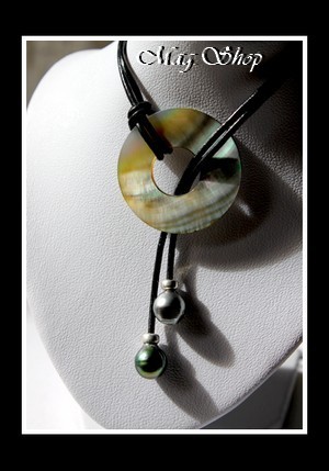 Collier Tuamotu Nacre 3cm & 2 Perles Baroques de Tahiti MAG.SHOP TAHITI