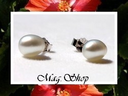 Keishis Collection / Boucles D'Oreilles Kamaka Argent Rhodié 925 (0.20G) Perles Keishis Ovales Assorties de Tahiti AB Reflets Blancs (photos contractuelles)