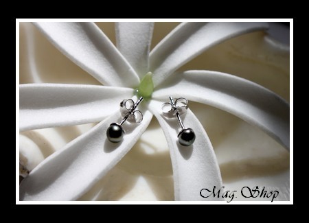 Keishis Collection  Boucles D`Oreilles Kamaka Argent Rhodié 925 (0.42G) Perles Keishis Assorties de Tahiti Formes Arrondies Reflets GrisFoncés MAG.SHOP