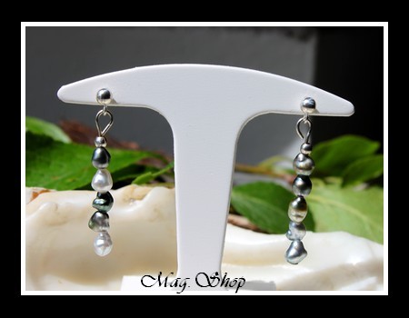 Keishis Collection  Boucles d`Oreilles Tekava Mangareva H4cm Argent 925   10 Perles Keishis de Tahiti MAG.SHOP