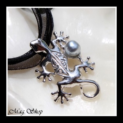 Keishis Collection - Collier Miti Margouillat Marquisien H2.8cm  Argent Rhodié 925 Perle Keishi de Ta hiti MAG.SHOP