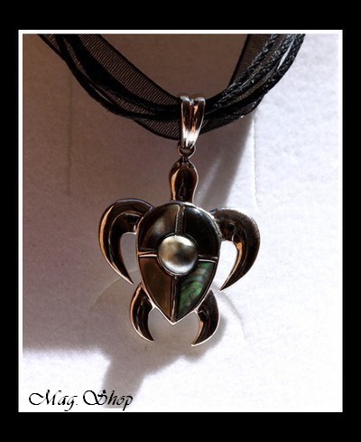 Keishis Collection  Collier Miti Tortue Océan Argent Rhodié 925  4 Nacres de Tahiti  Perle Keishi Baroque de Tahiti  MAG.SHOP