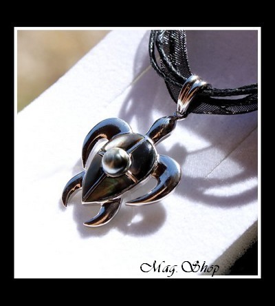 Keishis Collection  Collier Miti Tortue Océan Argent Rhodié 925  4 Nacres de Tahiti  Perle Keishi Baroque de Tahiti  MAG.SHOP