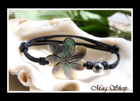 Lagon Collection  Bracelet Bora-Bora Fleur de Tiaré Nacre 2.5cm de Tahiti & Perle Cerclée de Tahiti MAG.SHOP