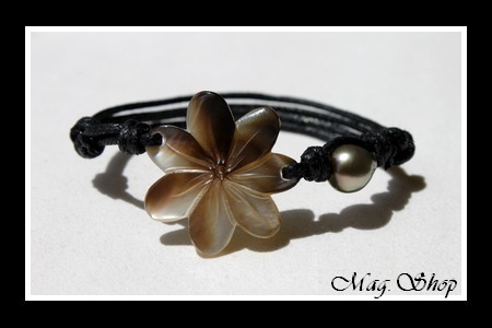 Lagon Collection  Bracelet Bora-Bora Fleur de Tiaré Nacre de Tahiti 2.5cm & Perle de Tahiti MAG.SHOP