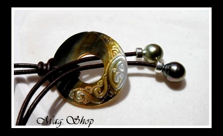 Lagon Collection Collier Tuamotu Vagues Nacre 3cm & 2 Perles de Tahiti MAG.SHOP