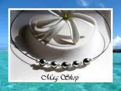 Tahiti Collection / Collier Maeva / 5 Perles Baroques/S-B de Tahiti 8.85mm/D / Taille 45cm Noir / Intercalairs Argent 925 (0.60g) (photos non contractuelles)