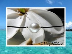 TAHITI Collection / Collier Maeva Perle de Tahiti Reflets Blancs Nacrés 10.60mm/C+ - Intercalaires Argent 925 / Câble Noir 45cm (photos non contractuelles)
