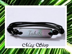 Bracelet Maihere Nacre de Tahiti 3.5cm / Gravure "TAHITI" / Taille Réglable Noir (photos contractuelles)