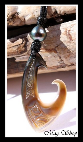 Manui Collier Hameçon Nacre & Perle de Tahiti Modèle 3 MAG.SHOP